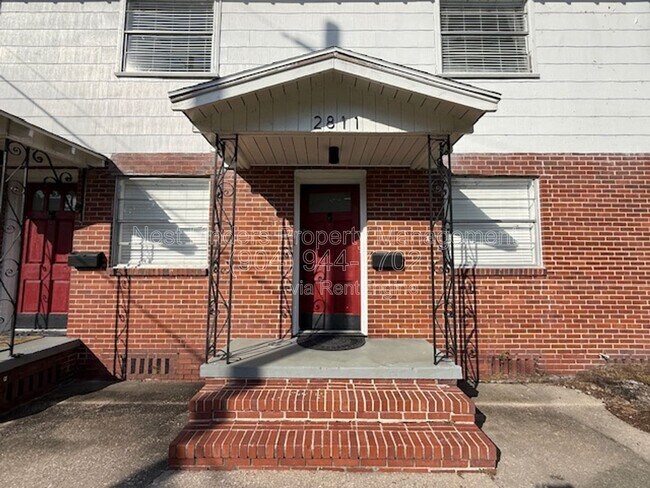 Foto del edificio - 2811 College St