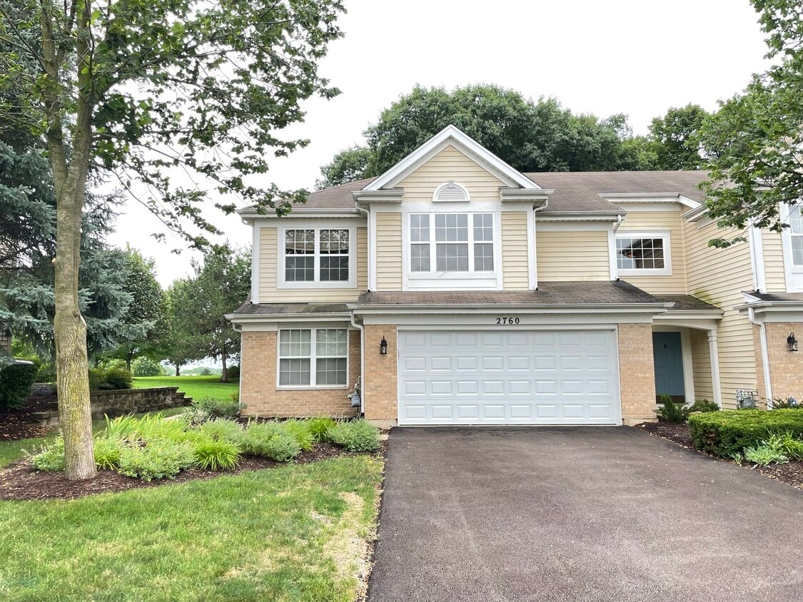2760 Packford Ln, Aurora, IL 60502 House for Rent in Aurora, IL