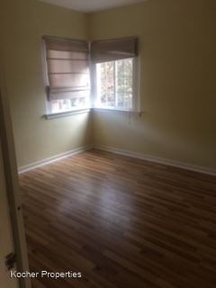 Building Photo - 2 br, 1 bath House - 722 Walnut