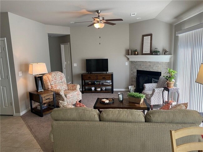 Building Photo - 93 Kinloch Dr