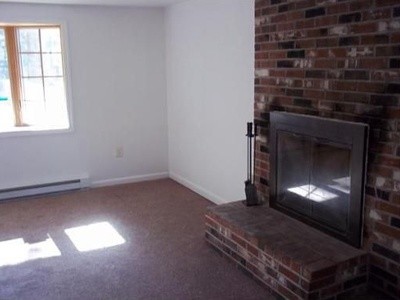 Building Photo - 22 Stagecoach Cir