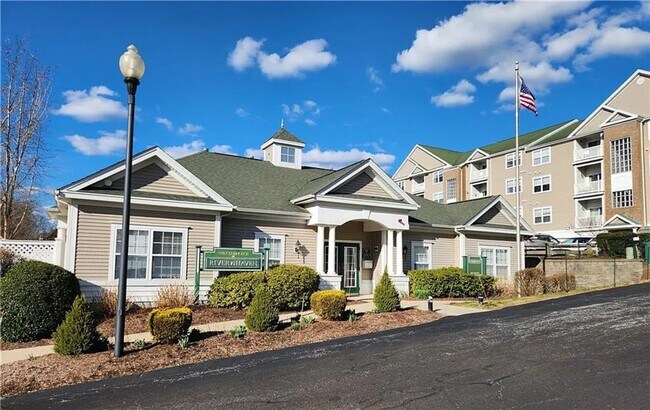 Foto del edificio - 98 Mill St