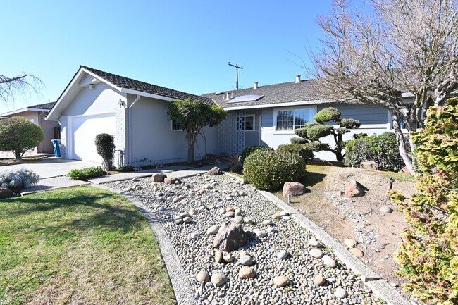 Foto del edificio - 1336 Buchanan Dr