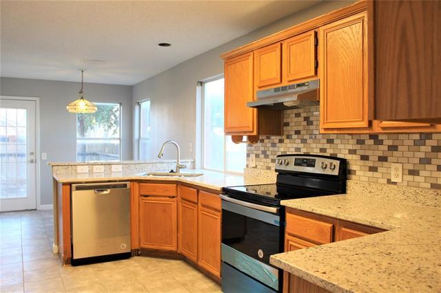 Foto del edificio - 1160 Highland Station Dr