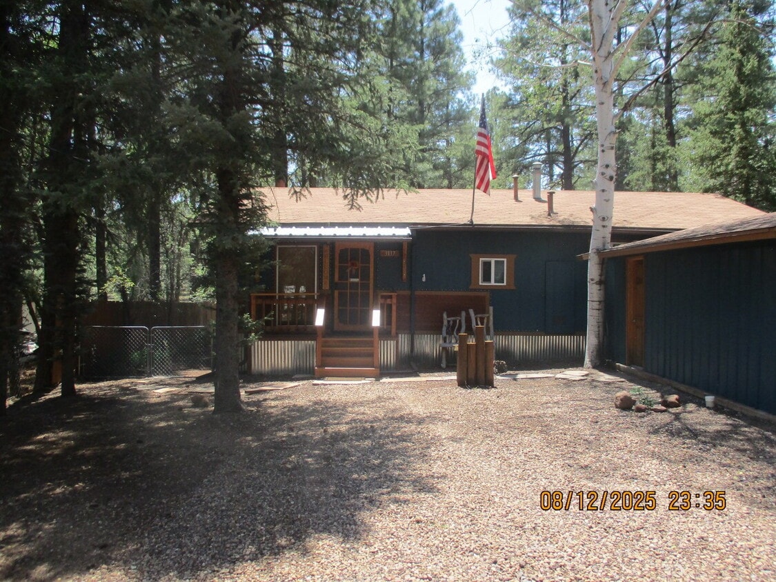 Primary Photo - 3137 Stardust Dr