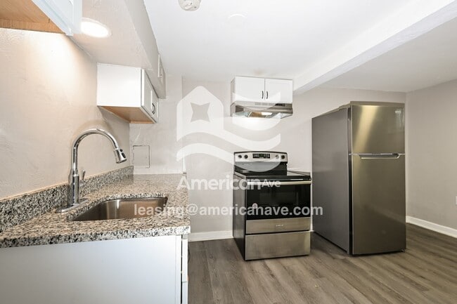 Building Photo - 307 Lafferty St