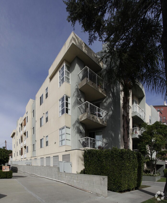Foto principal - Valley Spring Apartments