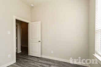 Interior Photo - Tricon Willow Creek