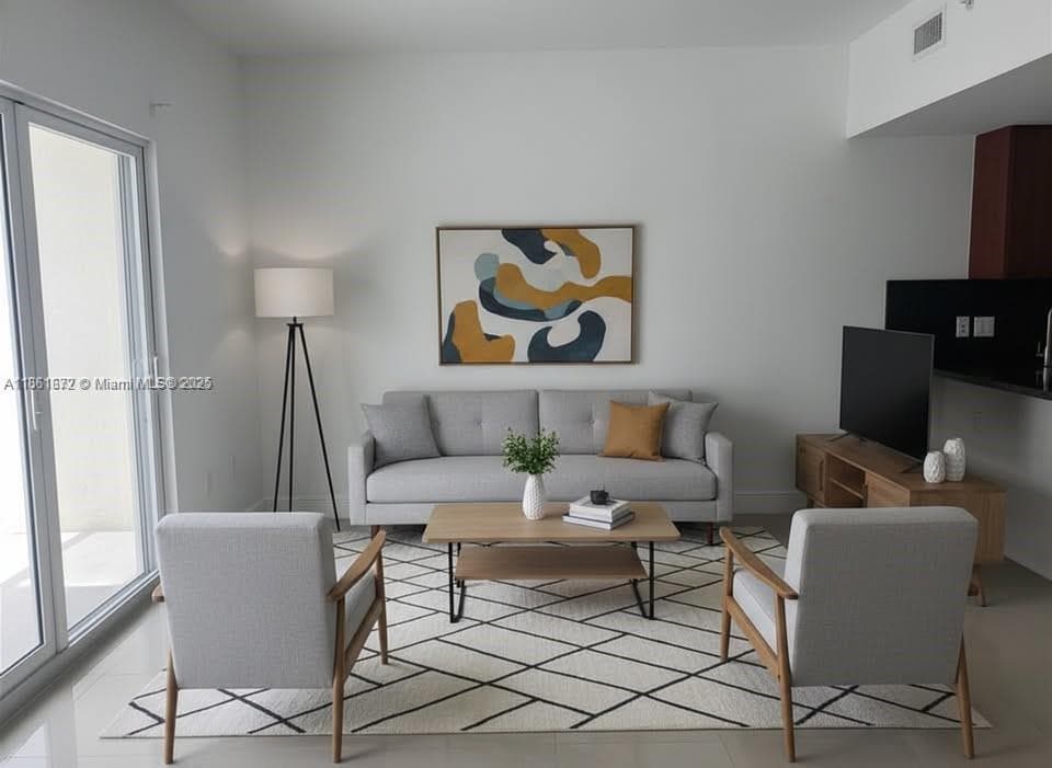 Foto principal - 1020 SW 4th St