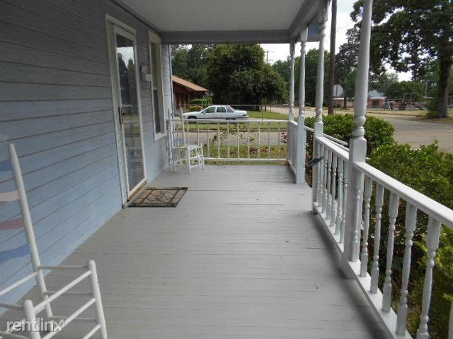 Building Photo - 2 br, 2 bath House - 3602 Main St