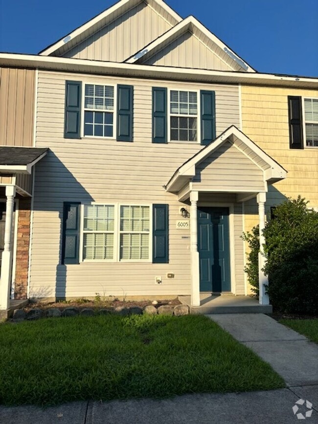 Building Photo - 6005 Grandeur Ave