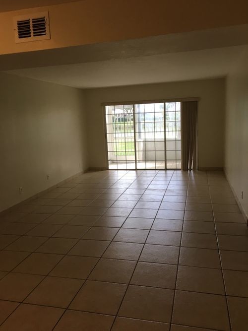 Building Photo - 10521 Mahogany Key Cir