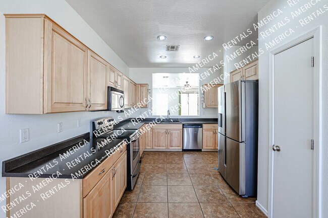 Foto del edificio - 4635 W Burgess Ln