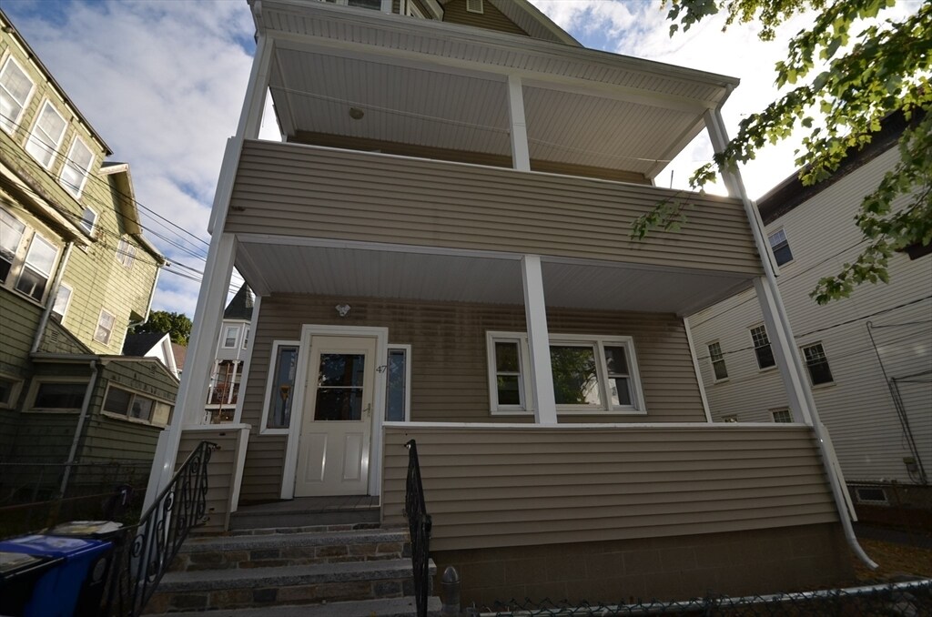 Primary Photo - 47 Mt Vernon St