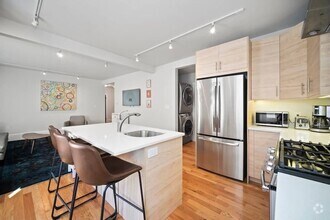 Building Photo - 334 Highland Ave