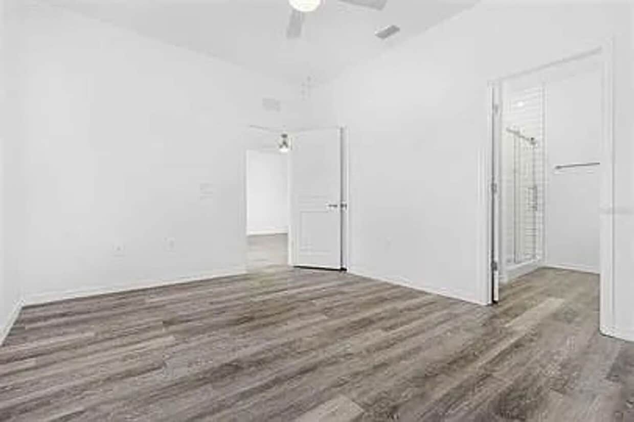 Foto principal - 5205 30th St SW