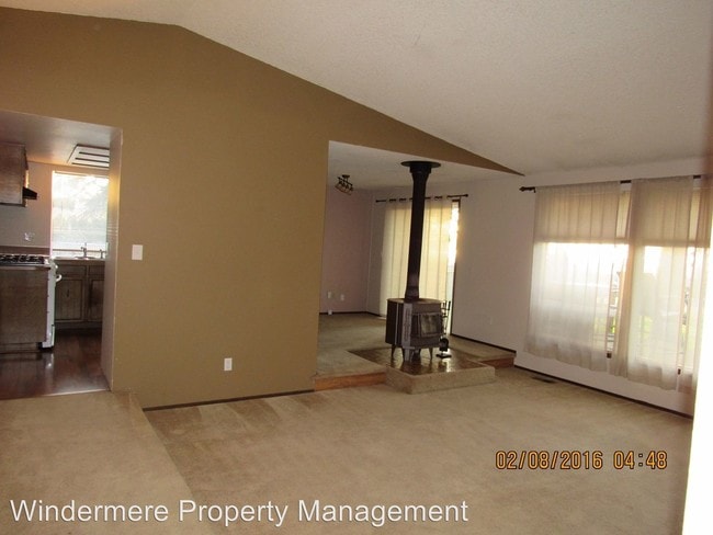 Building Photo - 3 br, 2 bath House - 3231 Maryland Place