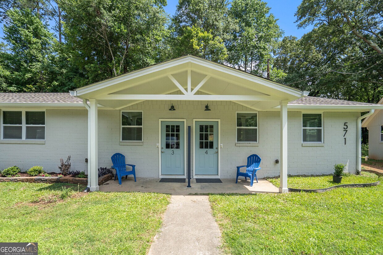 Foto principal - 571 Eva Kennedy Rd