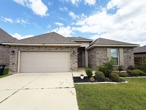 Building Photo - 403 Mangrove Ln