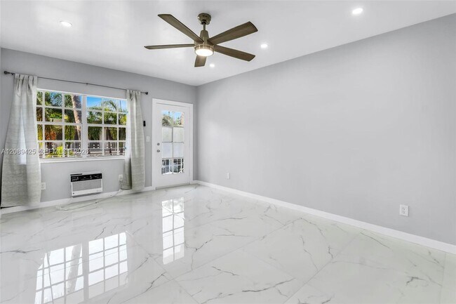 Foto del edificio - 635 8th St