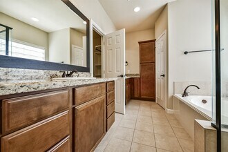 Building Photo - 1117 St Agnes St