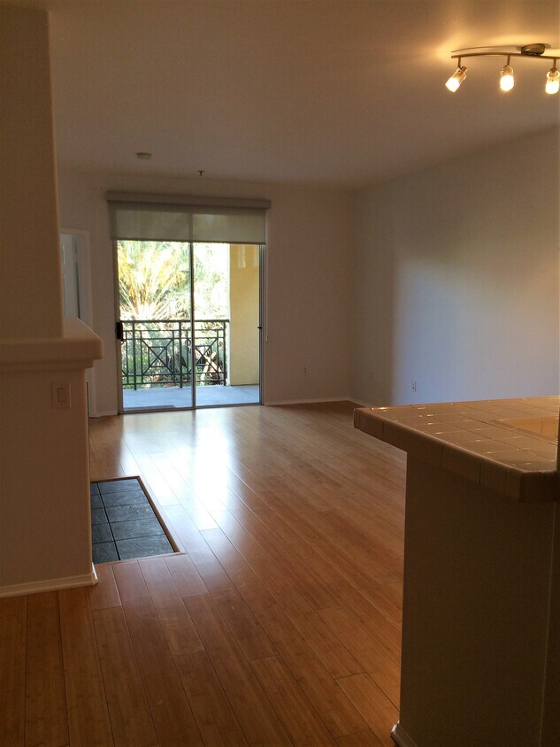 Foto principal - 13075 Pacific Promenade