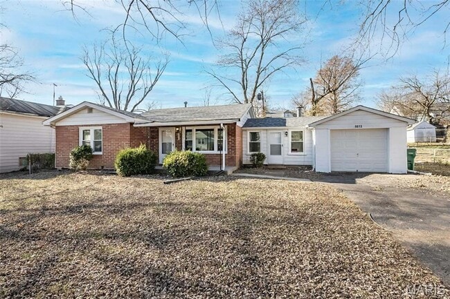 Photo - 9813 Winkler Dr House