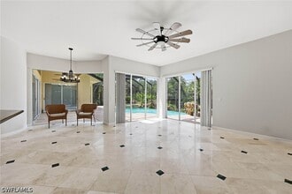 Building Photo - 25820 Creekbend Dr