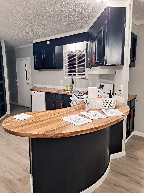 Foto del edificio - 1100 W Locust St