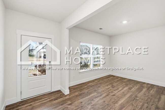 Photo - 8203 Watercolour Ln House