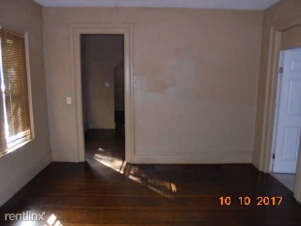 Building Photo - 80 Cady St