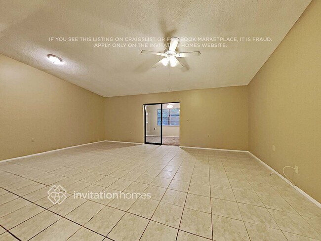 Foto del edificio - 10600 41st St N