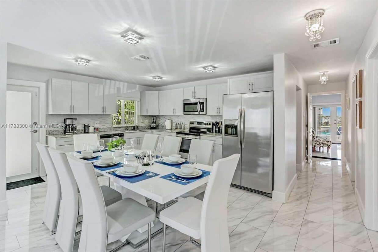 Foto principal - 211 SW 4th Ave