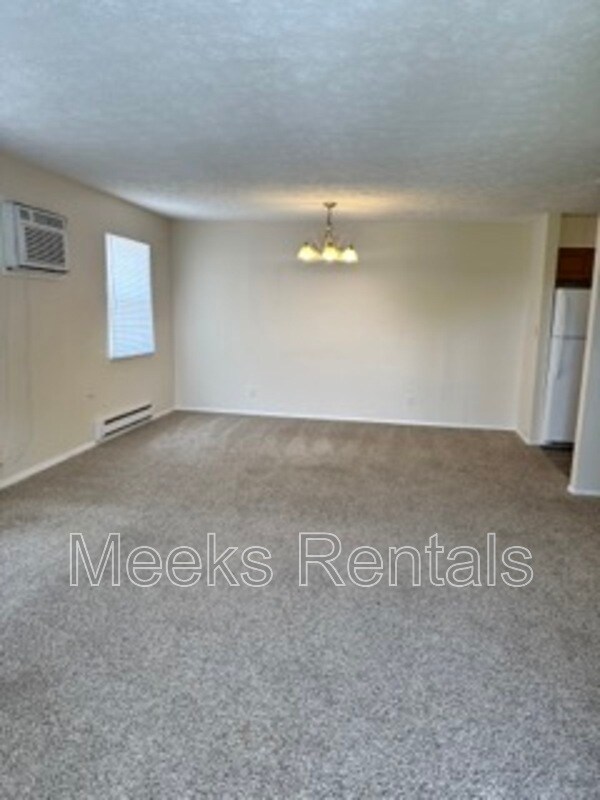 Building Photo - 1739 6th Ave