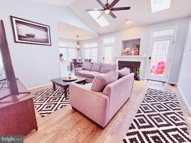 Foto del edificio - 3910 Lynnhaven Ln