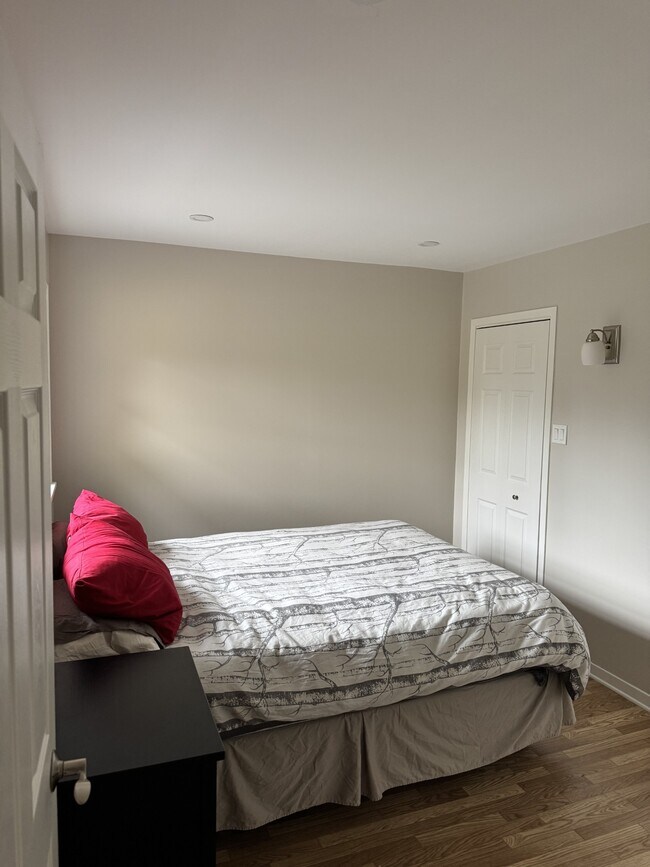 Photo du bâtiment - 176 PE-18
