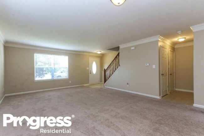 Building Photo - 17086 Newberry Ln