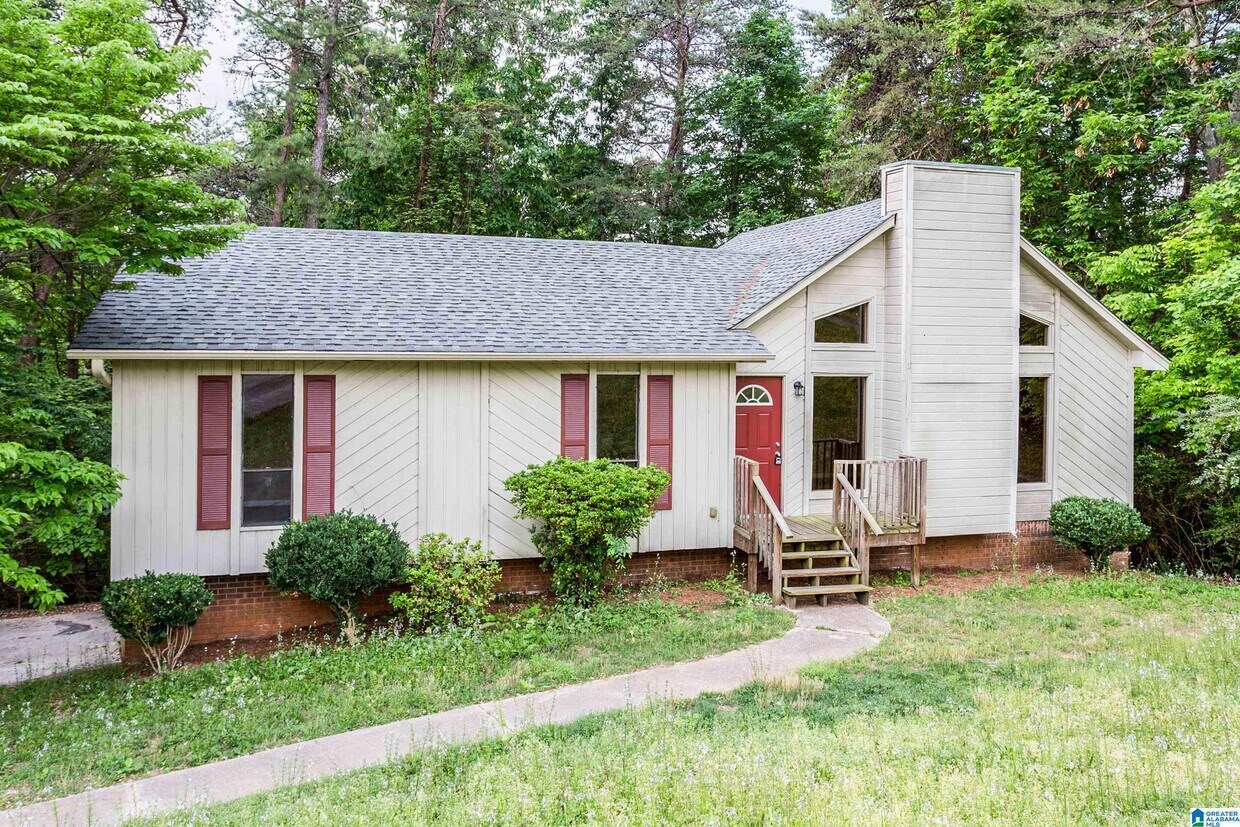Primary Photo - 1101 Mercury Ln