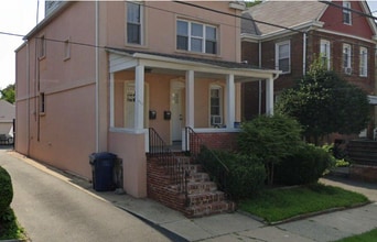 Building Photo - 467 Washington Ave