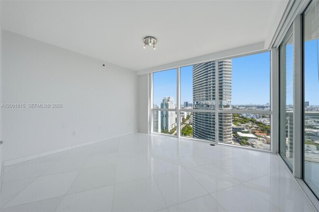 Foto del edificio - 450 Alton Rd