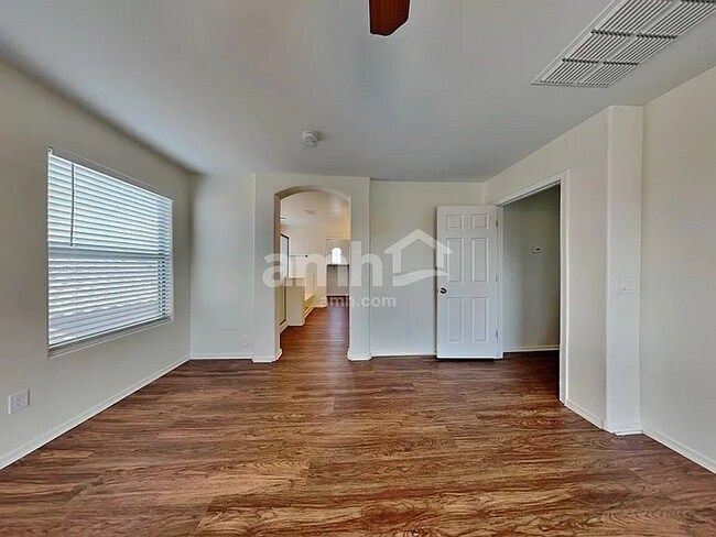 Foto del edificio - 7825 S 73rd Ln