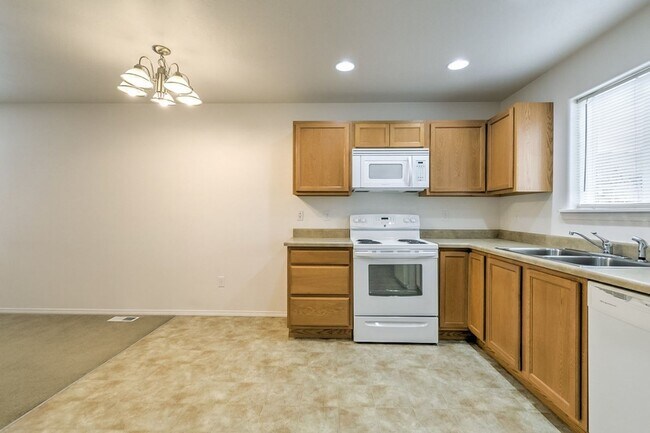 Foto del edificio - 447 N Haskett St
