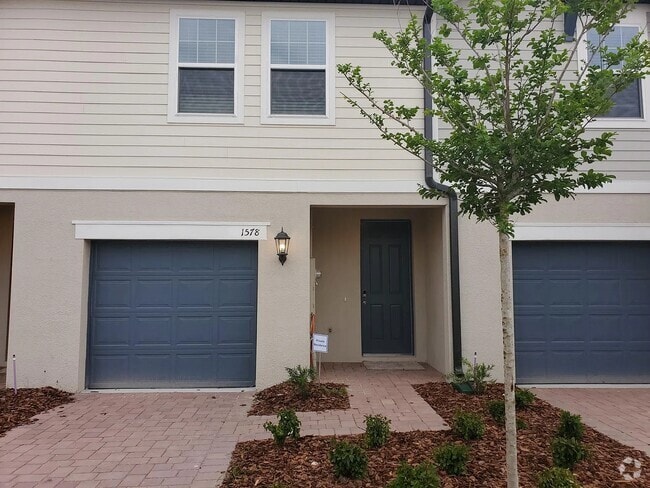 Building Photo - 1578 Grand Rue Dr