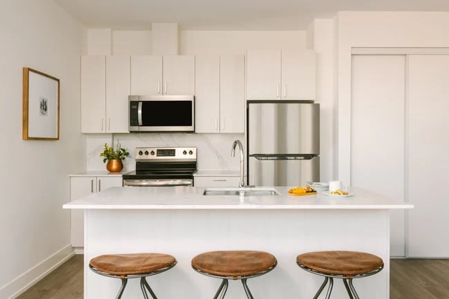 Building Photo - 377 O'Connor