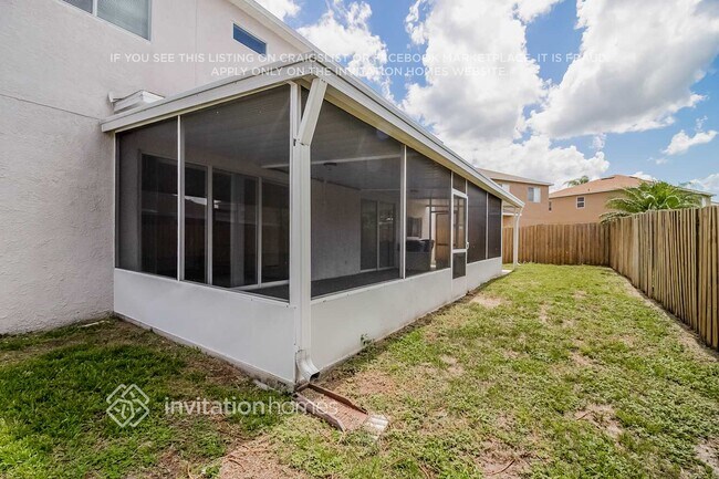 Building Photo - 11123 Sailbrooke Dr