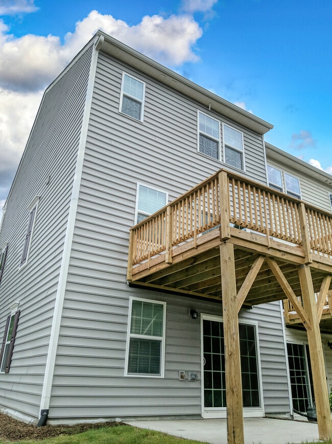 Photo - 1204 Helms St Townhome