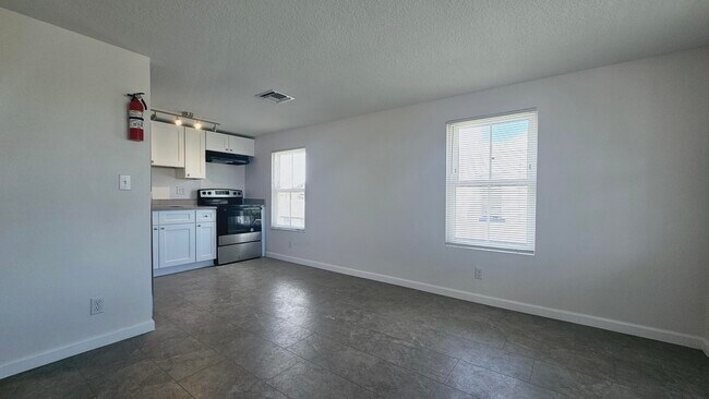 Foto del edificio - 914 10th St