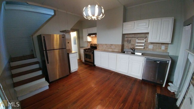 Foto del edificio - 276 Iswald St SE