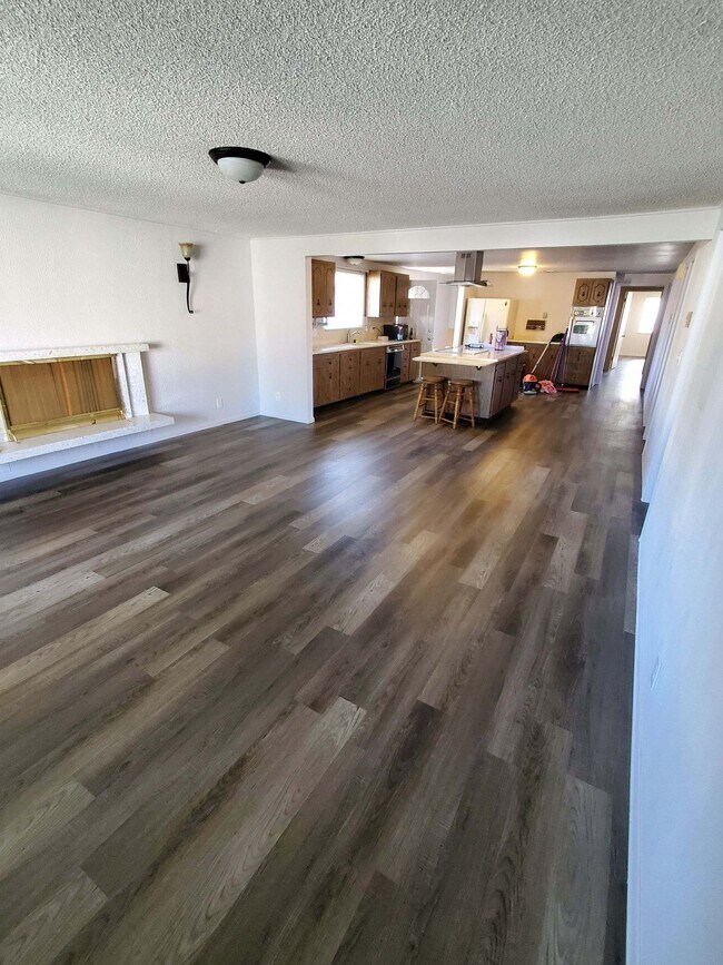 Building Photo - 13250 S 1830 W