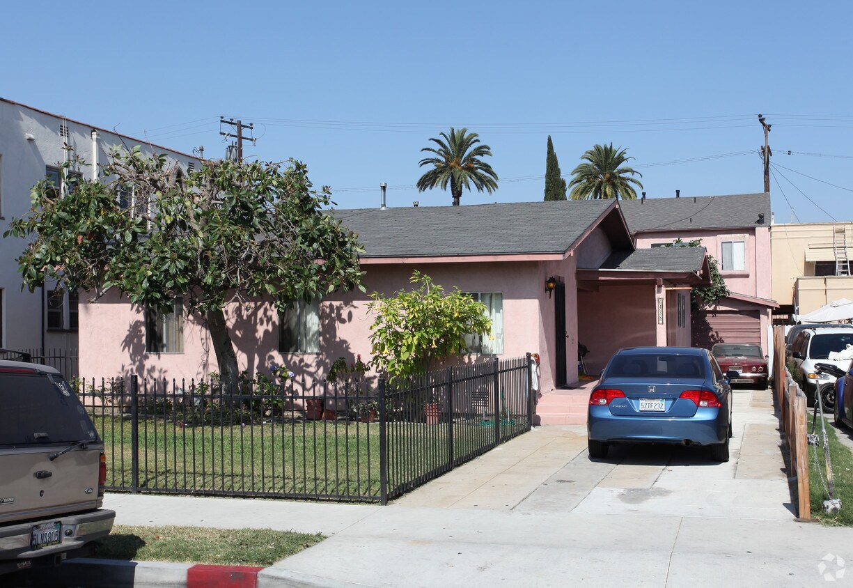 Primary Photo - 6438 Stafford Ave